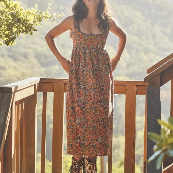 Eddy Emily Midi Dress - Picture 1 of 12